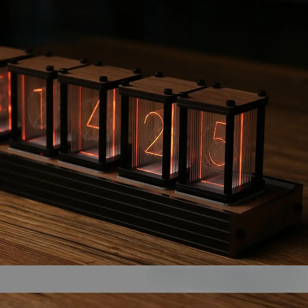 Diy Electronics Gift Ideas - RGB Nixie Tüp Saat DIY Masa